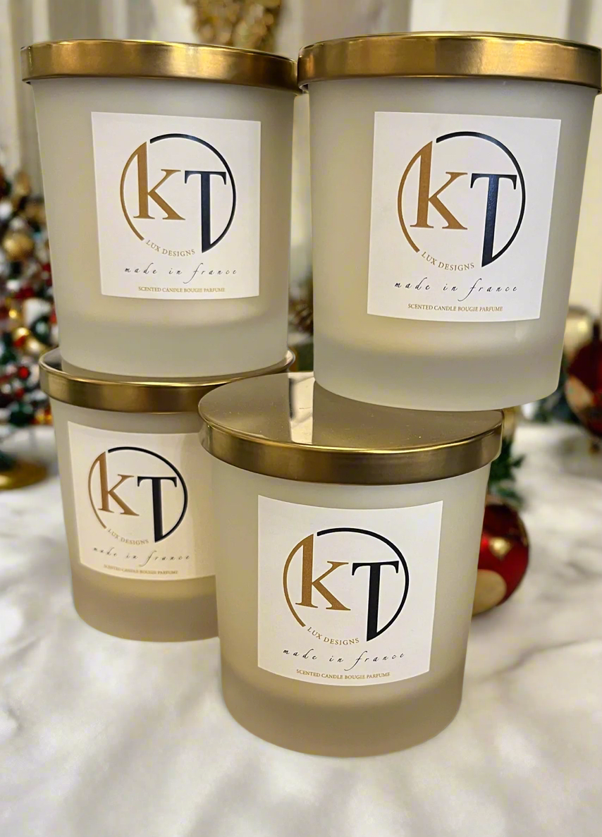 Jackie O White House Candle