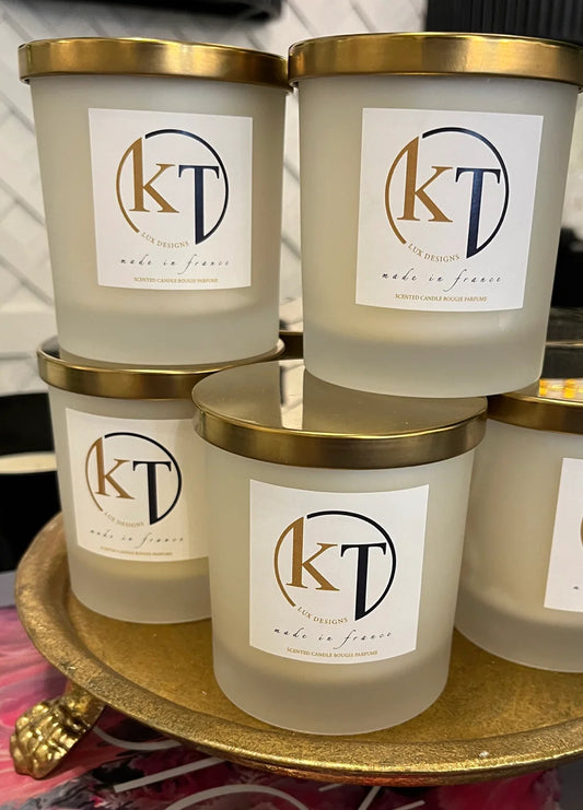 Jackie O White House Candle