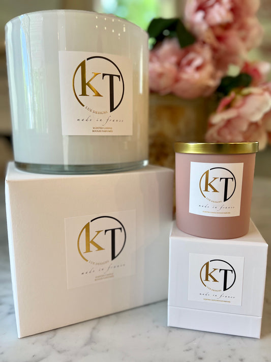 Signature Scent with FREE Amour candle